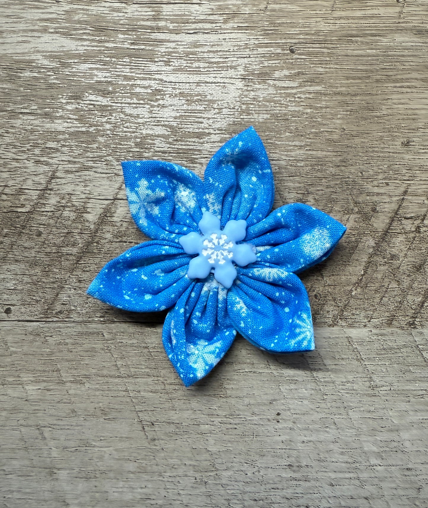 Collar Flowers
